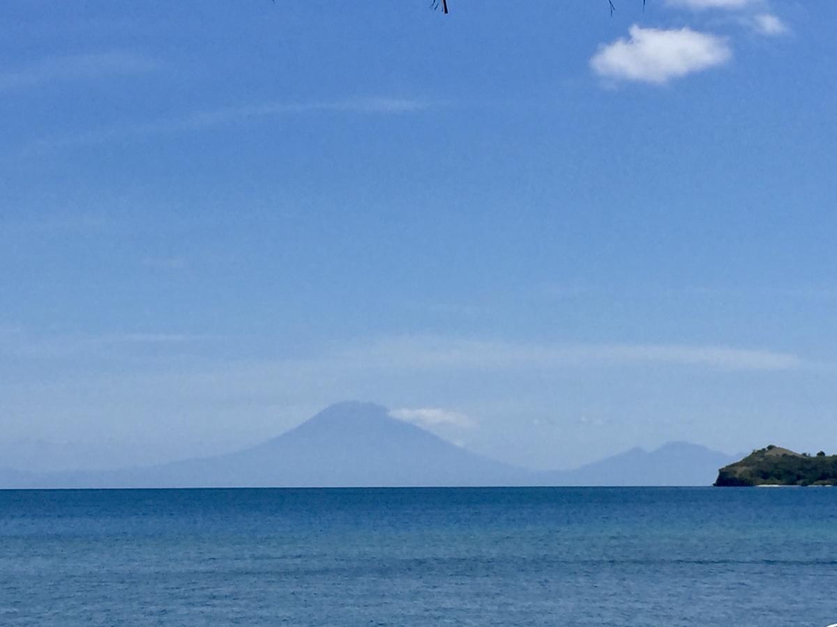 The Papalagi Resort Gili Gede Экстерьер фото