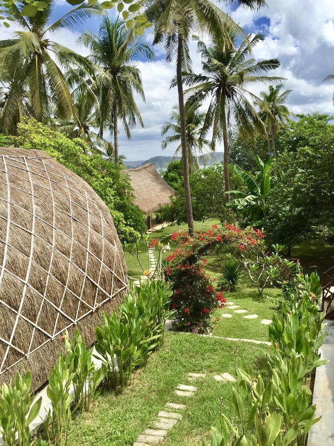 The Papalagi Resort Gili Gede Экстерьер фото