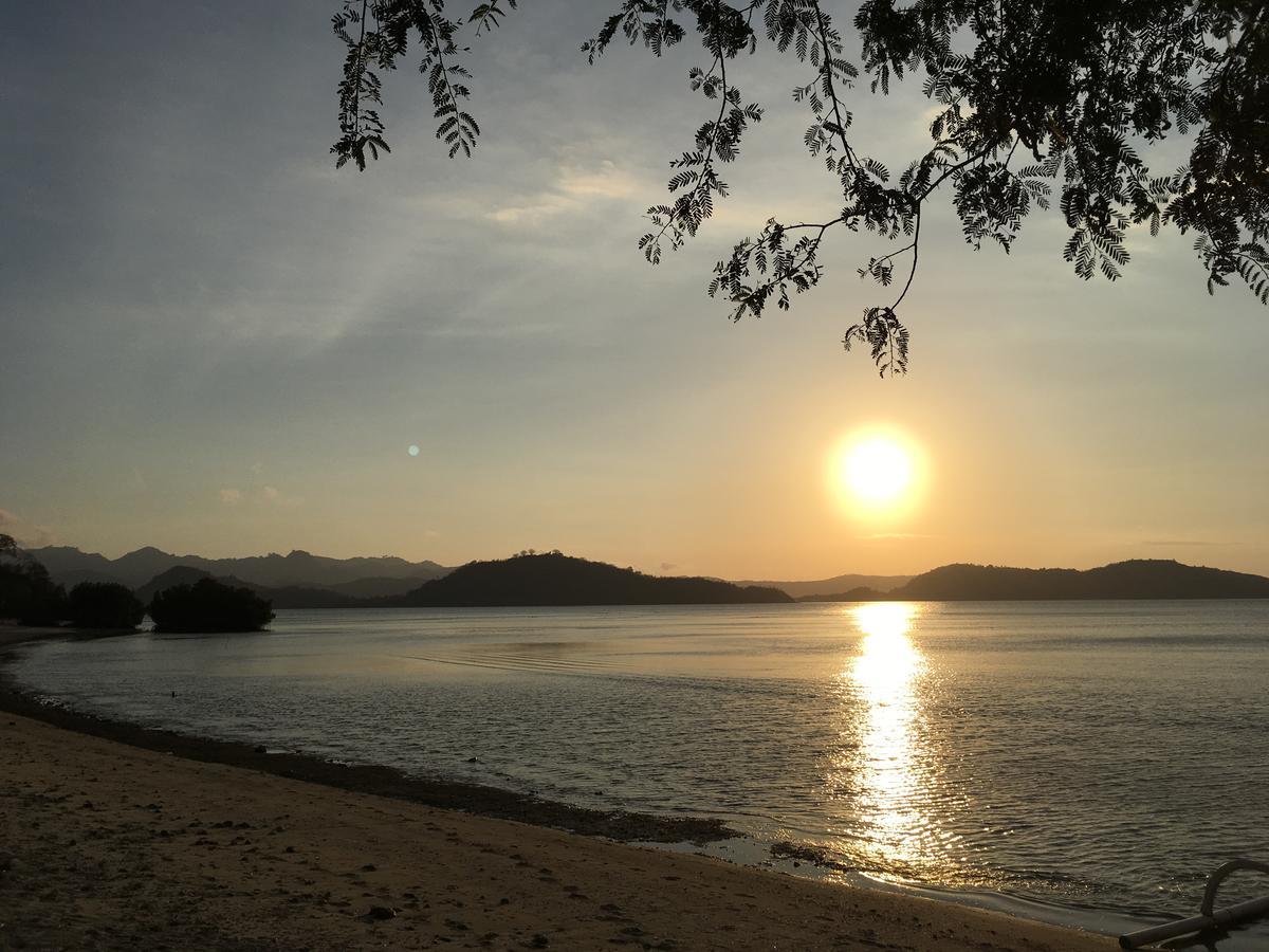 The Papalagi Resort Gili Gede Экстерьер фото